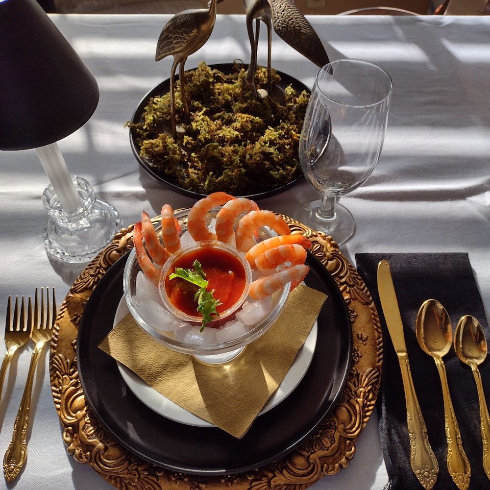 2nd set of NWT 2 black ceramic plates. Perfect for so many occasions!